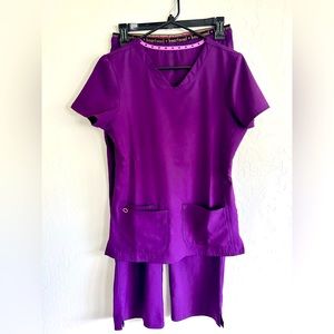 Heart and Soul Purple Size S Scrub Set